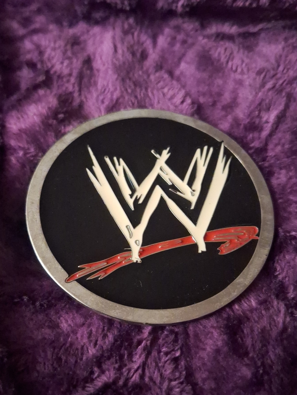 WWE Round Belt Buckle - Black, White & Red